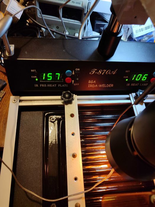 Инфрачервена станция за запояване BGA Reflow Irda T-870A