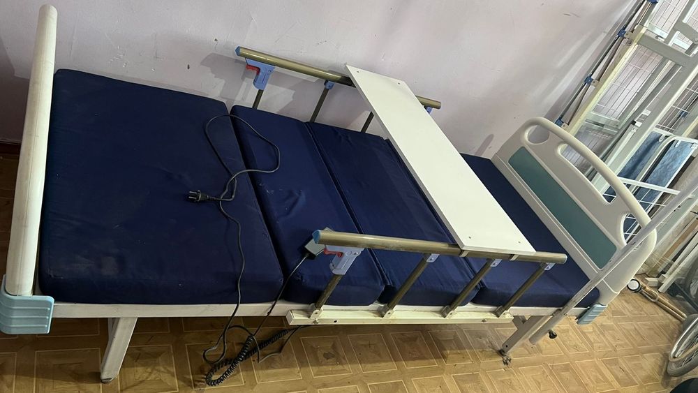Медецинская кровать многофункциональный электронная