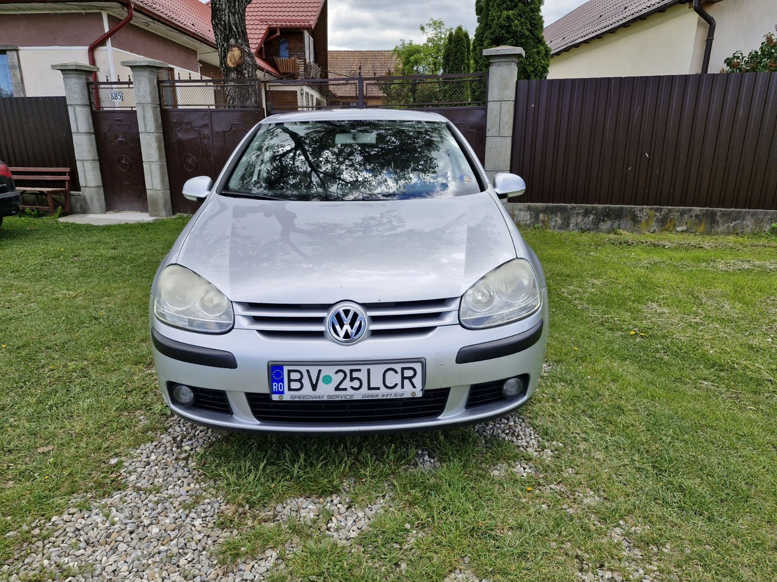 Vând VW Golf 5  . 1.9