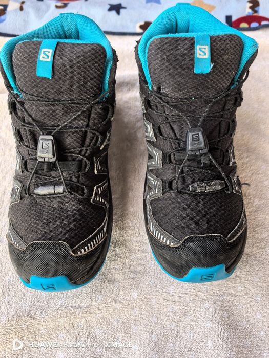 Непромокаеми обувки unisex.Номер 34 Salomon, adidas terex и kote