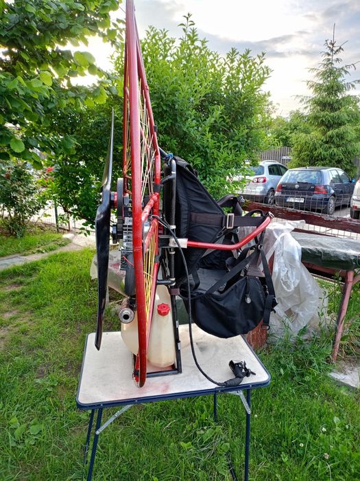 Vând paramotor Radne Raket 120 cm³ centrifugal