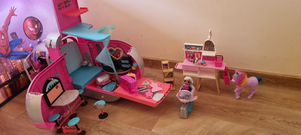 Трейлър за Барби