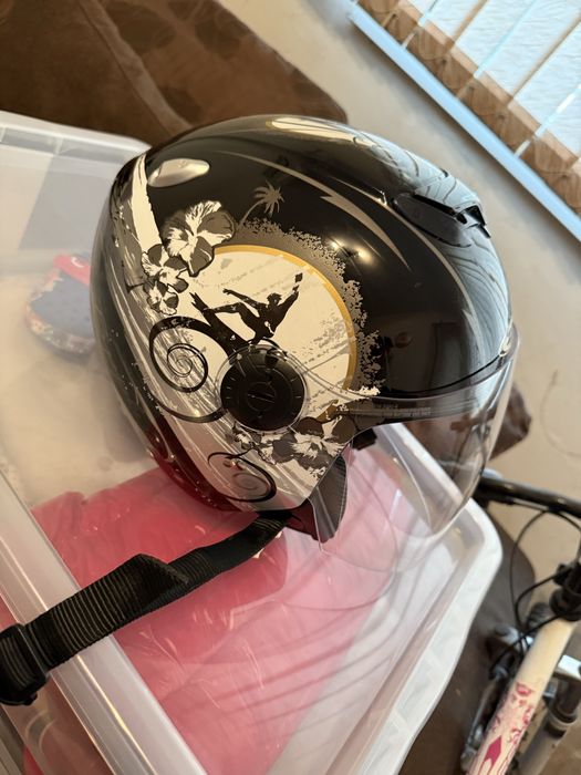 Каска за мотор zeus