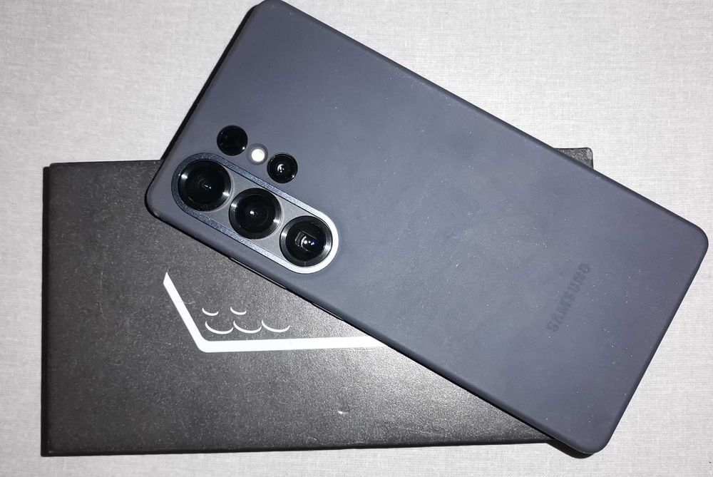 Samsung Galaxy S25 Ultra 512GB НОВ