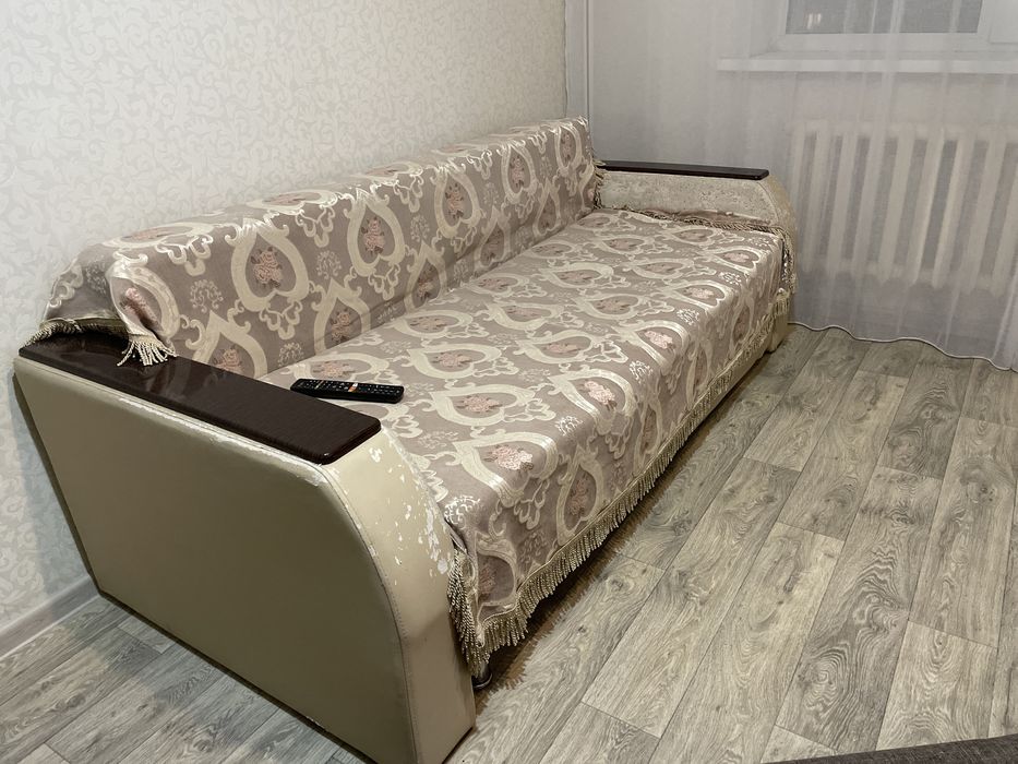 Диван б/у бесплатно