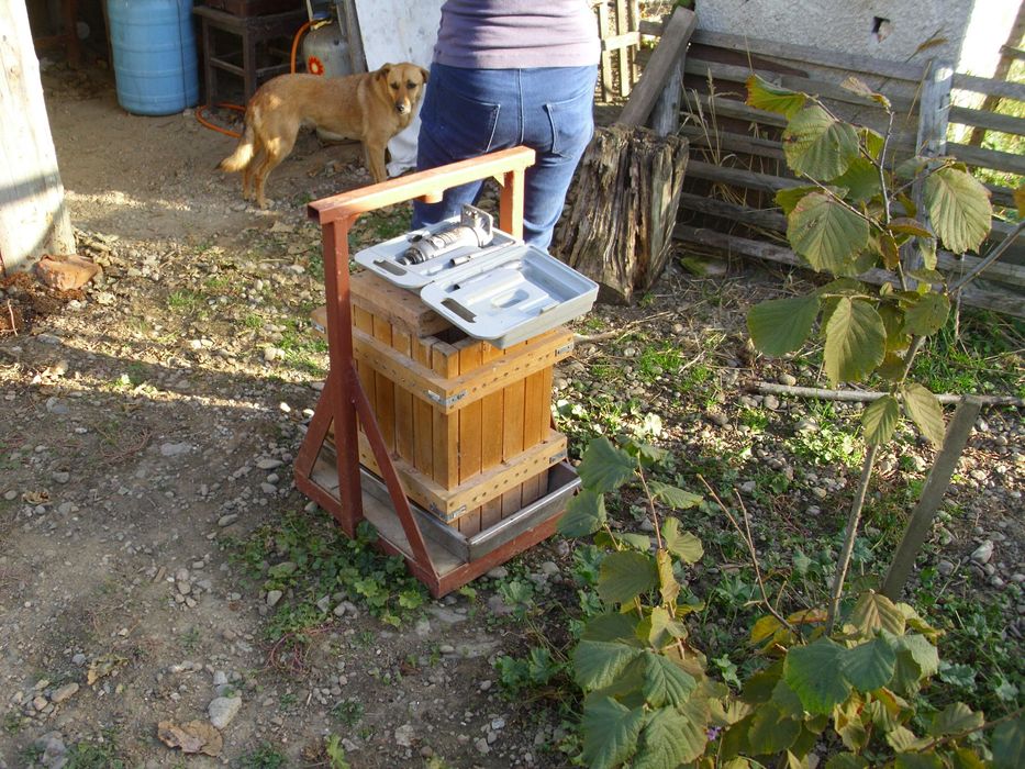 storcator de struguri , teasc, hidraulic