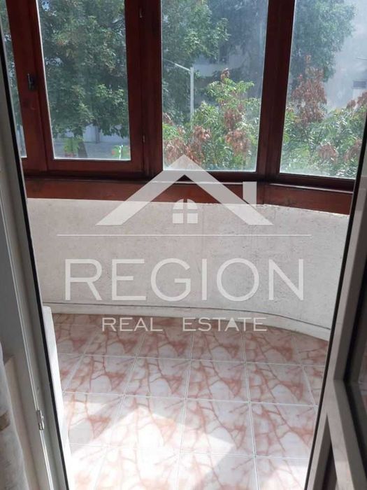 Дава се под наем Тристаен апартамент в Варна, Лятно кино Тракия - 92 кв.м за 561 € - Снимка #15