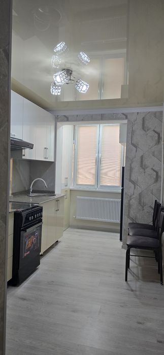 Продаётся 2х ком.кв.В Саттепо.Вторичка.3 этаж 5 этажном доме.53кв.м.