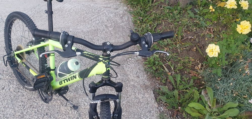 Vând bicicleta copii