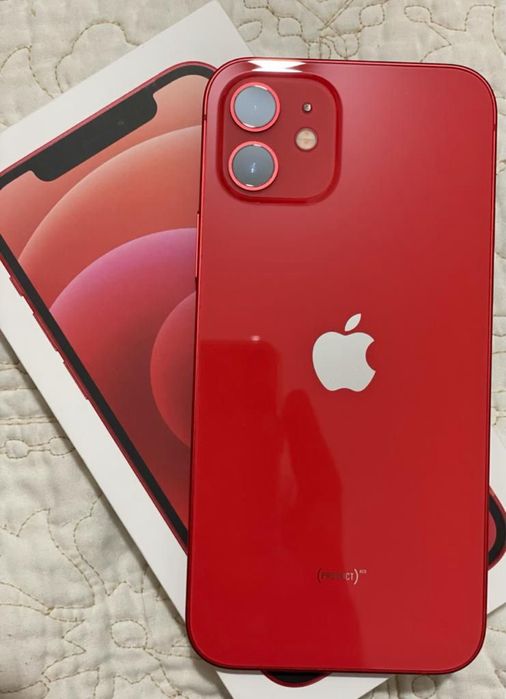 Продаю Iphone 12 Red