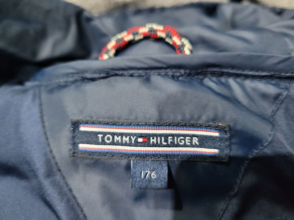 Greaca iarna Tommy Hilfiger originala