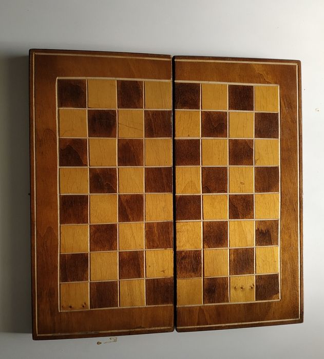 Joc Șah - 26,5 x 26.5 cm, șah din lemn masiv, maro-bej
