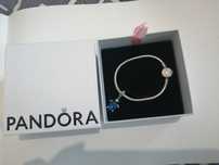 Продам браслет с кулоном от Pandora