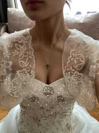 Белое платье (свадебное)