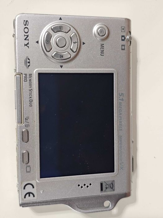 Aparat foto digital compact Sony DSC T7 5.1MP 3xZoom