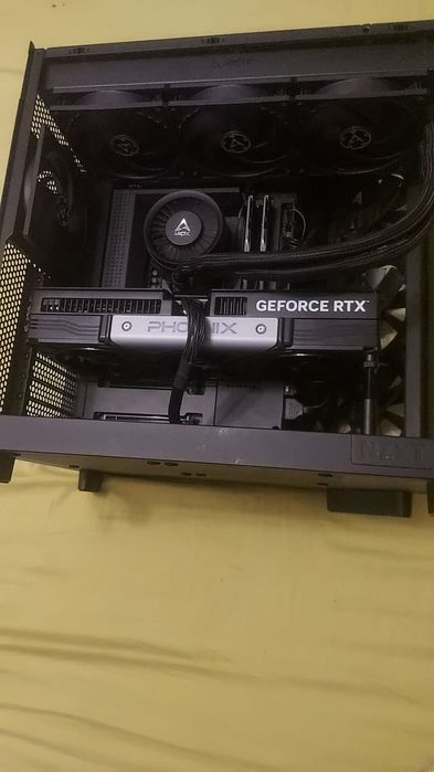 PC Gaming High-End – Ryzen 9 9900X / RTX 5080 Phoenix / 4TB