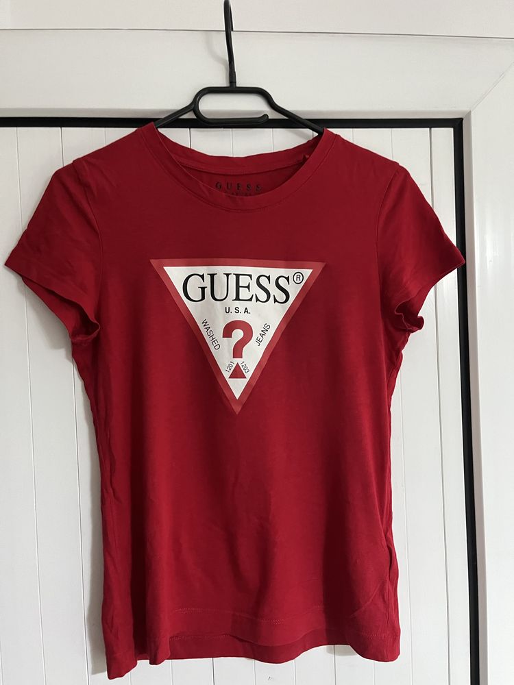 Tricou Guess rosu marimea S