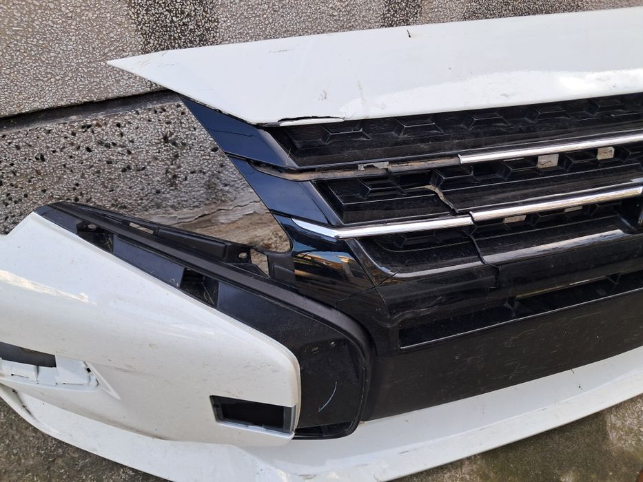 Предна броня Mitsubishi Spase Star 3,,  2018/22 г