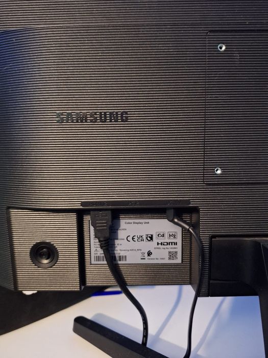 Monitor Samsung foarte bun, nefolosit