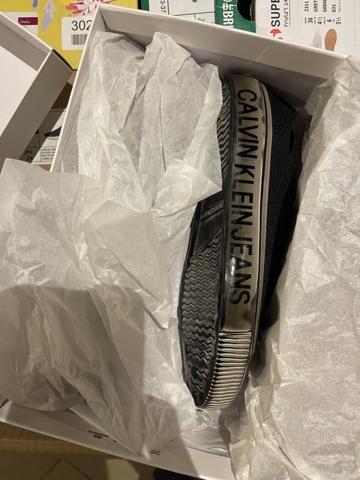 Incaltaminte outlet de brand en gros/angro, loturi multibrand