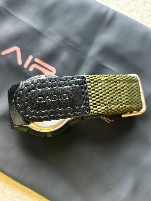 Ceas i Casio AW-80 – analog-digital, World Time, rezistent