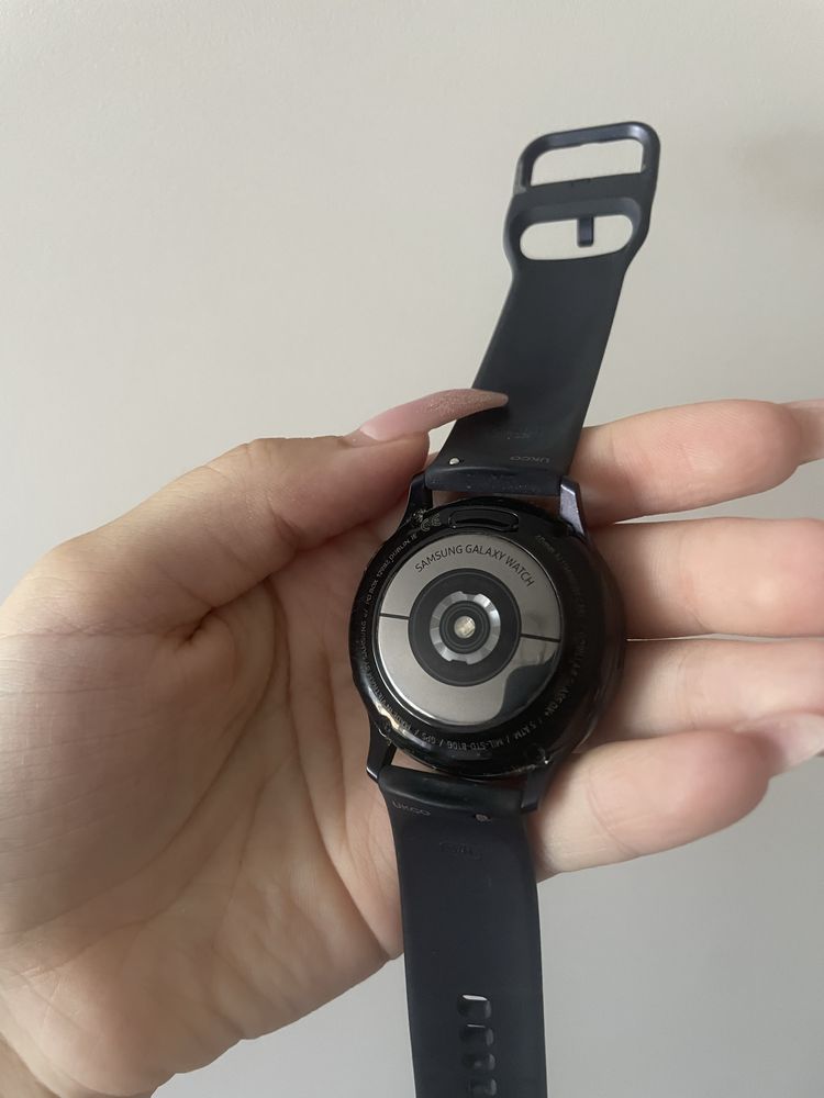 Samsung Galaxy Watch Active 2 ~ТОП СЪСТОЯНИЕ!