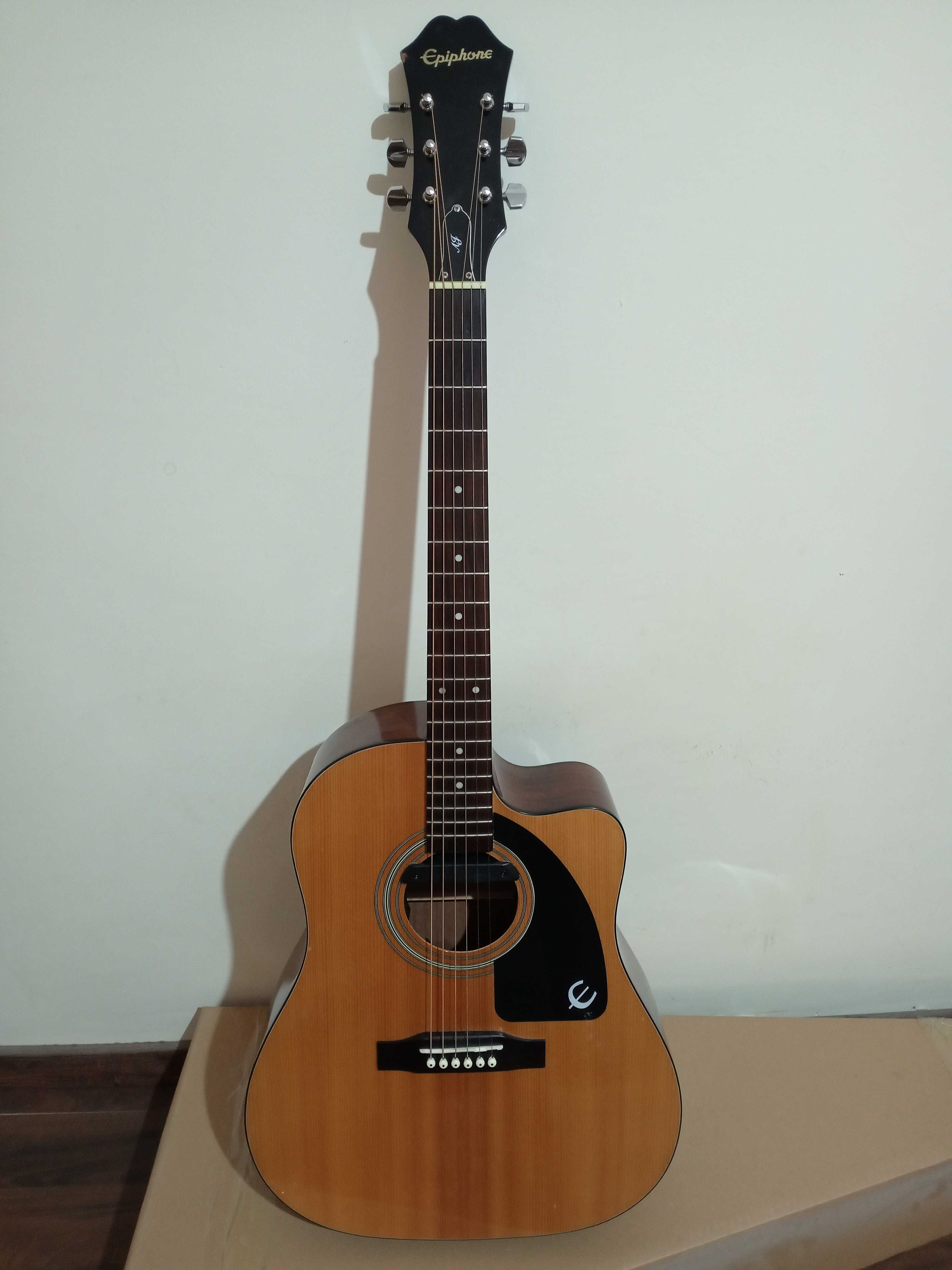 Гитара электро-аккустическая Epiphone