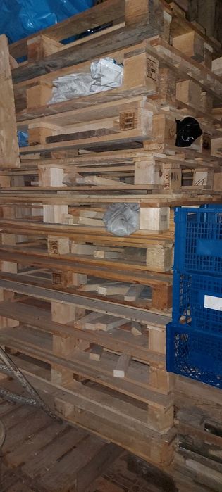 Paleti lemn non euro