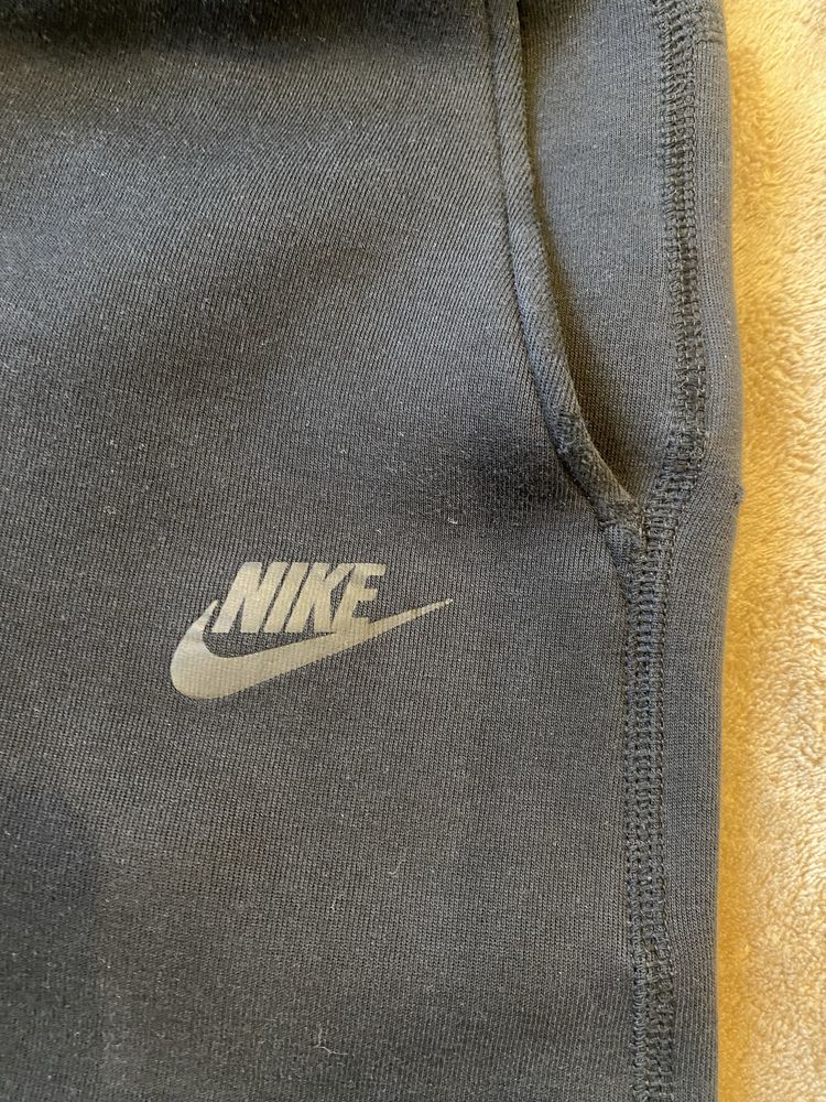 Оригинален детски екип “Nike Tech”