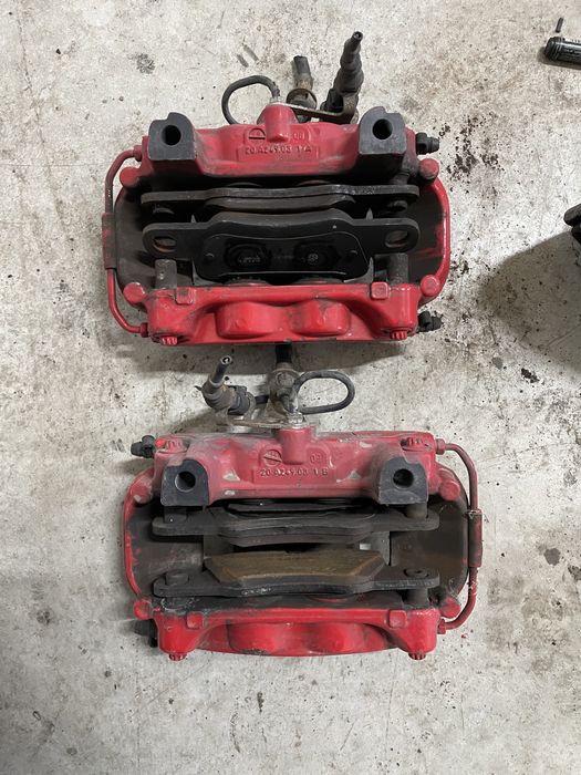 Etrier frâna spate stanga / dreapta Porsche Panamera