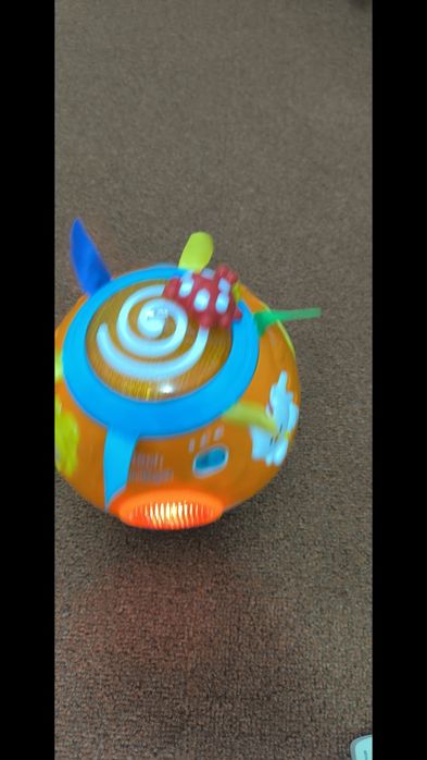 Minge Interactivă VTech (VTech Move & Crawl Ball)