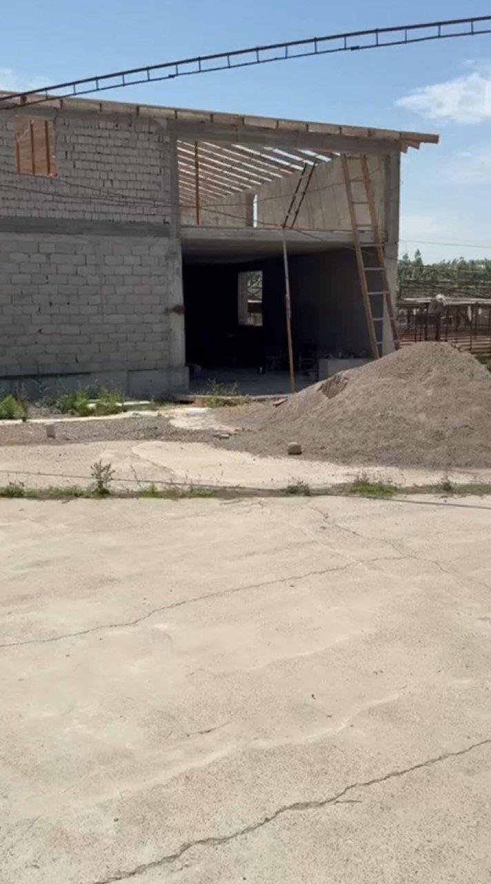 Своя 65 сотик нежилой, Кибрай Маданиятда
