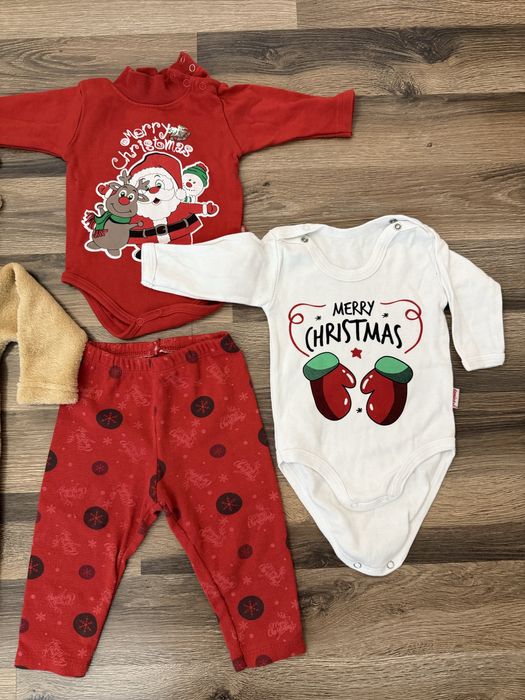 Hainute de Craciun marime 3-6 luni- body, salopeta, pantaloni