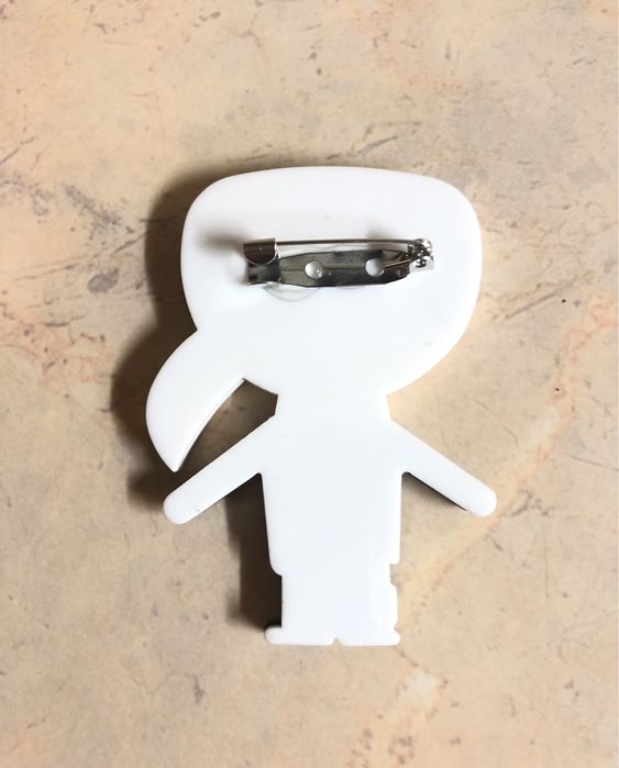 Брошки Karl Lagerfeld