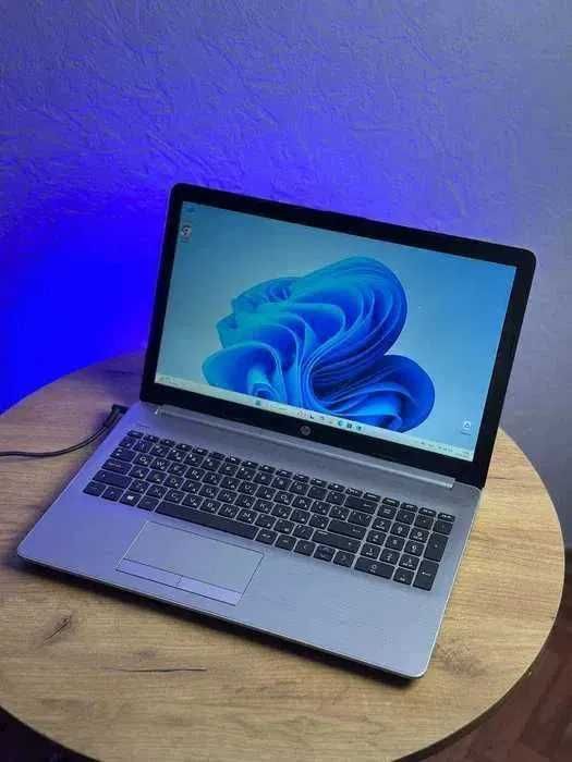 Ноутбук HP i3-1005G1 / 8 ОЗУ / 256 SSD арт.234
