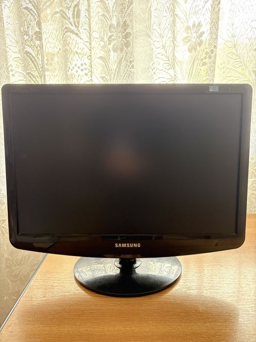 Pachet monitor samsung + unitate