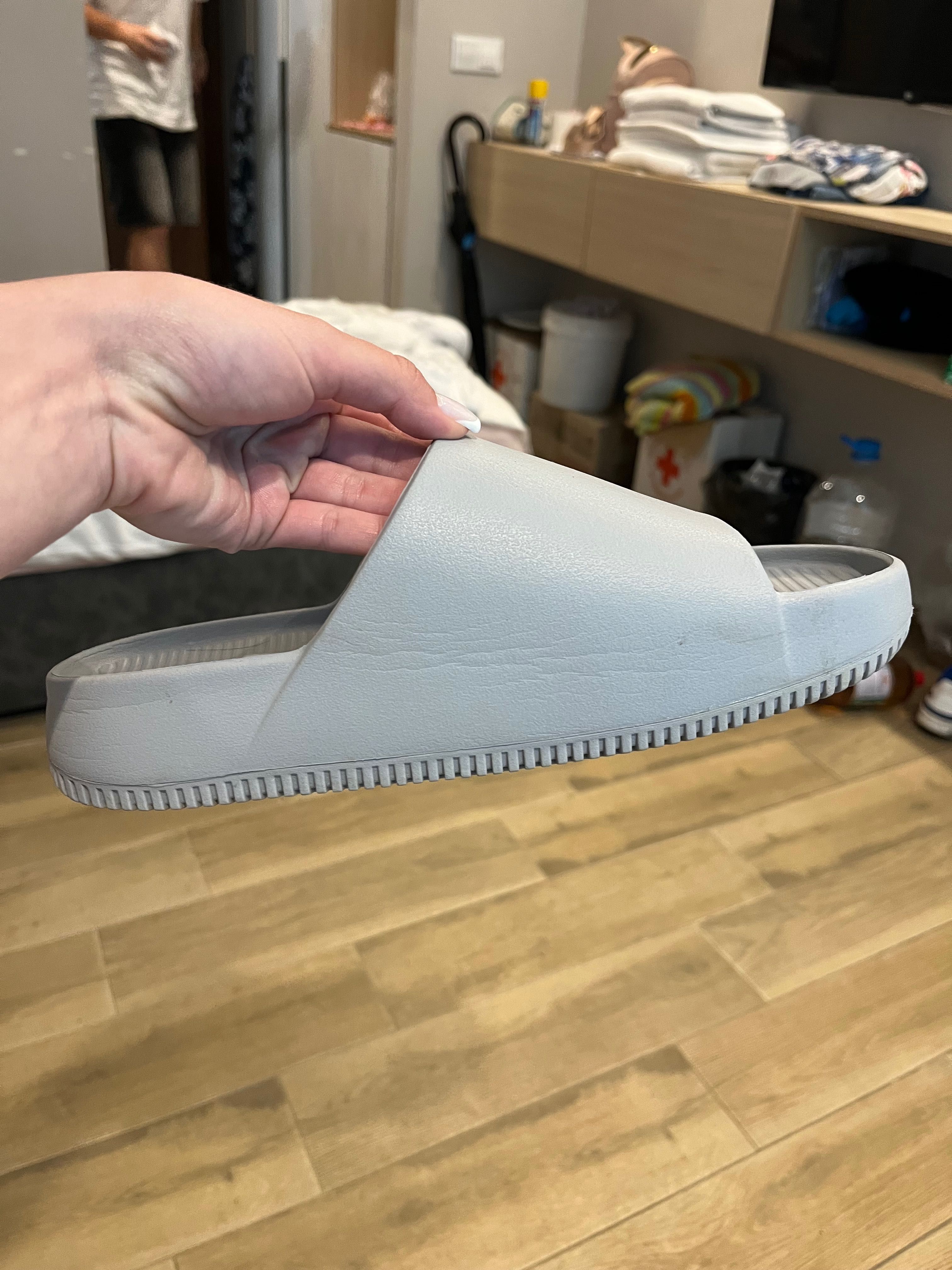 NIKE clam slide|