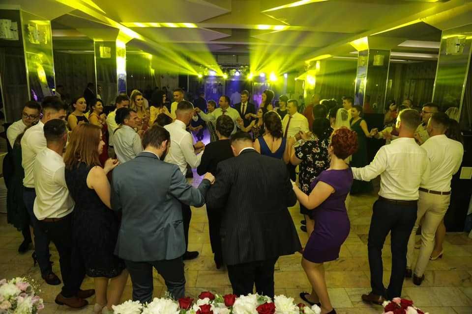 DJ - MC - SOLISTA - Nunta, Botez - Focsani, Adjud, Rm Sarat, Galati