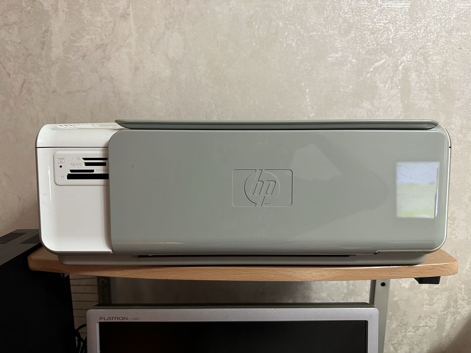 Принтор hp белый