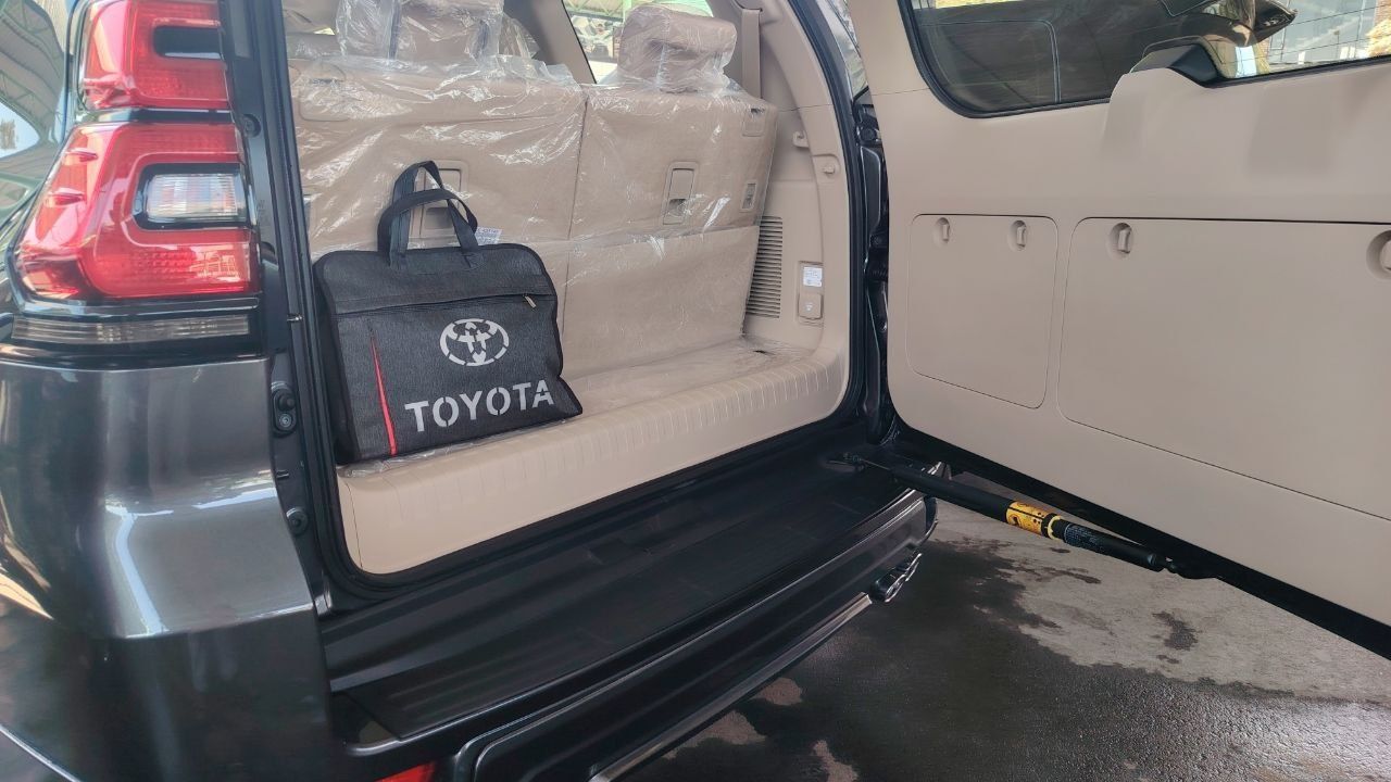 Tayota Prado 150