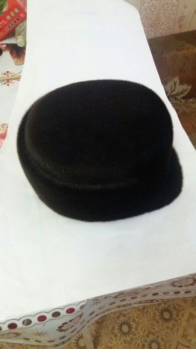 Продам зимнюю шапку