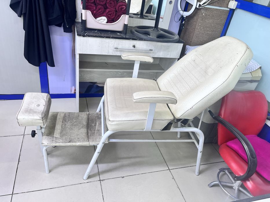Кушетка для педикюр