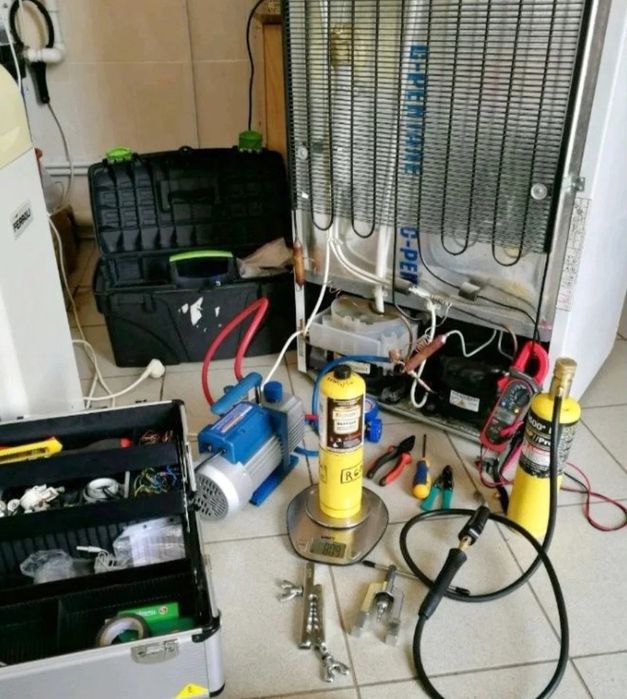 Витринные Морозильники Холодильники Заправка Фреона Диагностика Выезд