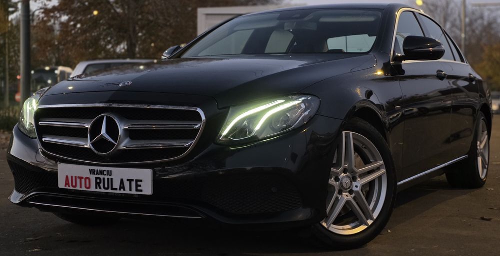 Mercedes Benz E350e Hybrid 9G-Tronic