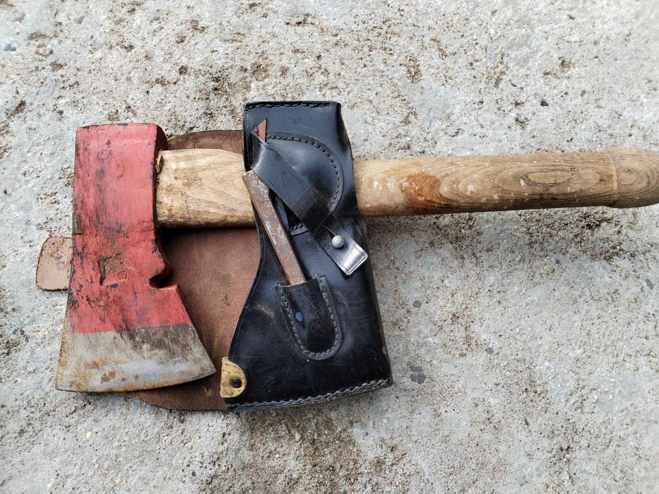 Немски пожарникарски брадви + колани