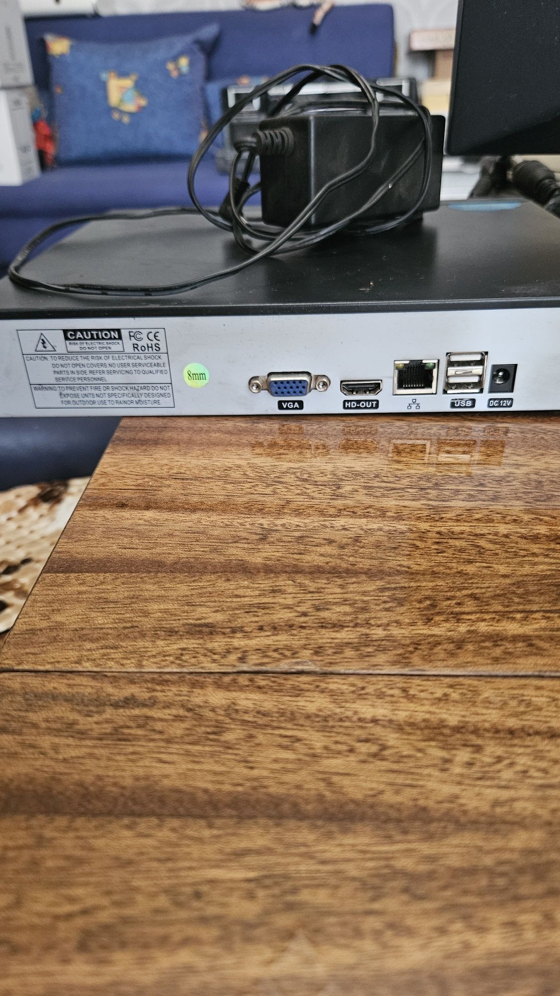 DVR,видео рекорд и монитор