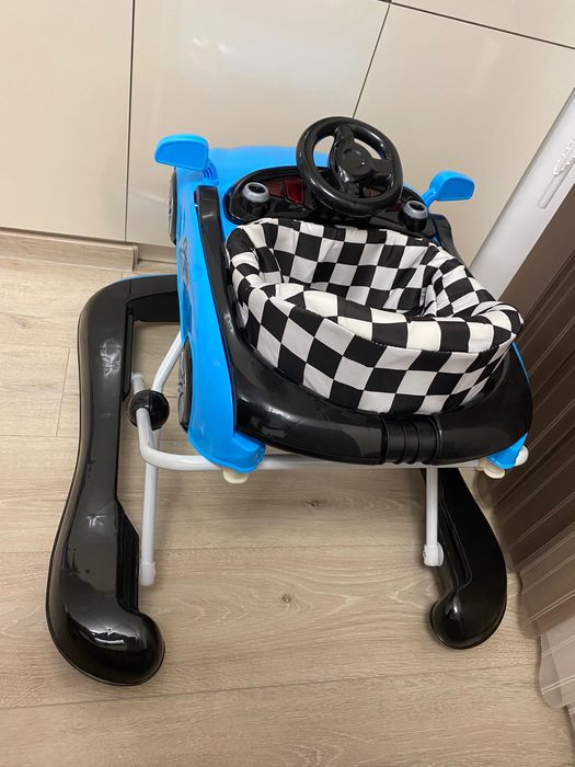 Проходилка Cangaroo 2в1 + подарък барбарон