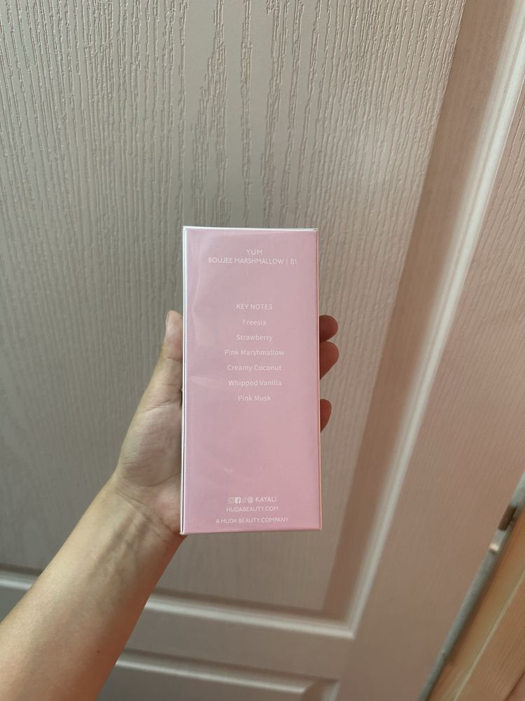 Kayali yum boujee marshmallow 81 intense