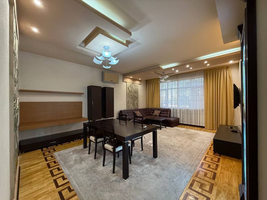 Продается 4х комнатная квартира в Gabus Irish Pub, Мирабадский р-н