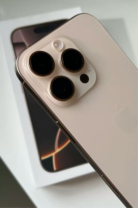 iPhone 16 Pro Max 256GB Desert Titanium